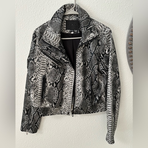 Blank NYC Faux Leather Moto Jacket Sz M - Picture 7 of 8